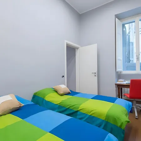 White House In - Via Nazionale *